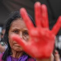 Os incels tomaram a pílula vermelha: uma reflexão sobre o crescimento dos redpills